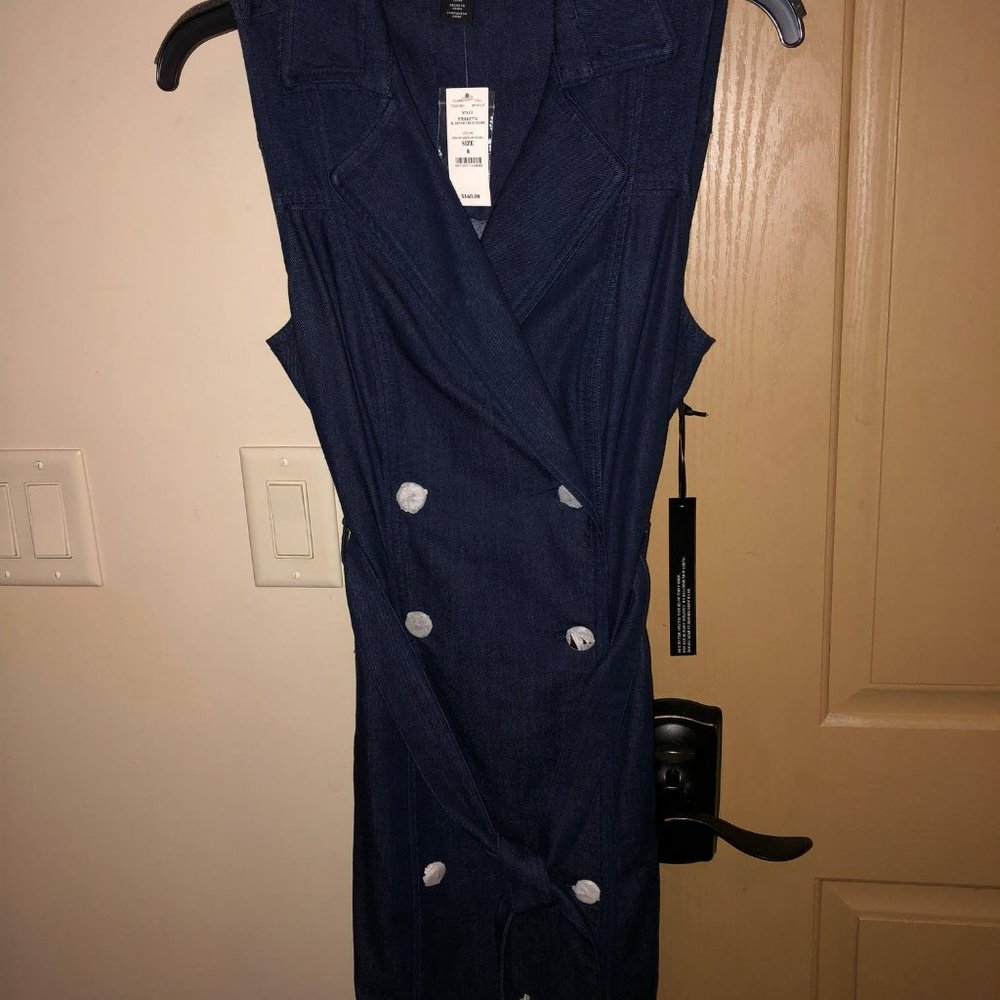 NWT White House Black Market belted denim dress $180 size 8 - Picture 2 of 6